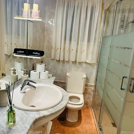 Lägenhet Family In Center Alicante