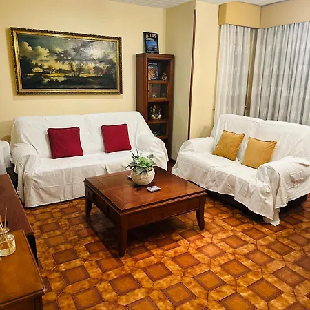 Family In Center * Alicante