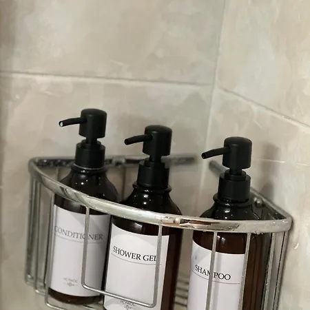 Family In Center Lägenhet *