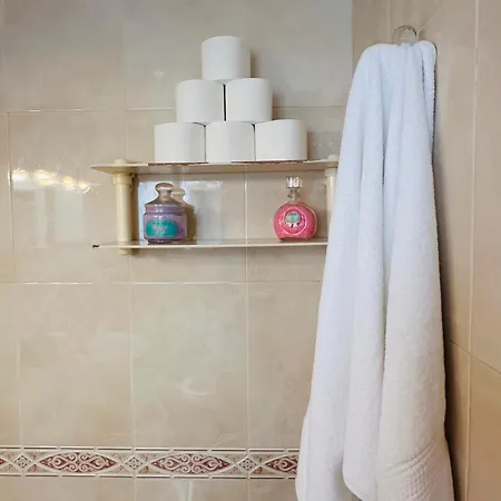 Lägenhet Family In Center Alicante